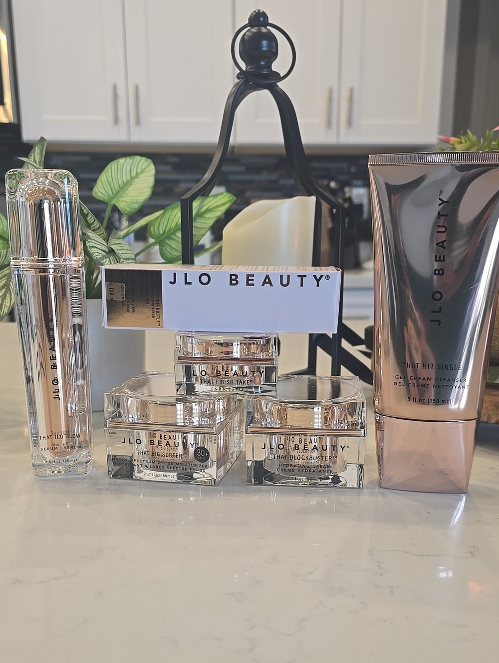 Jennifer Lopez That Overnight Hustle Nighttime Serum - Pink & Gold